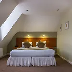 Middletons Hotel