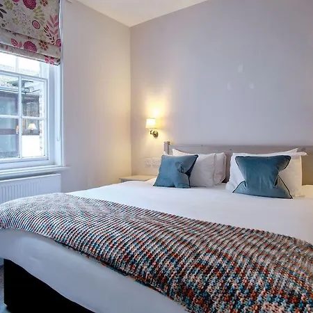 Middletons Hotel 4*