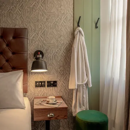 Middletons Hotel 4*